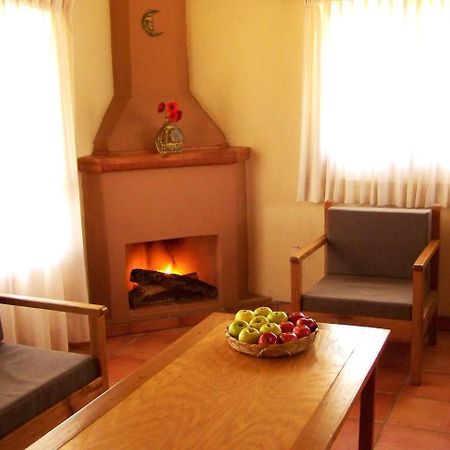 Rancho Monterralo Hotel Y Cabanas Тапалпа Екстериор снимка