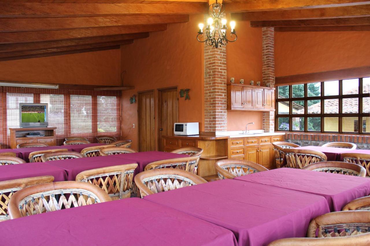Rancho Monterralo Hotel Y Cabanas Тапалпа Екстериор снимка